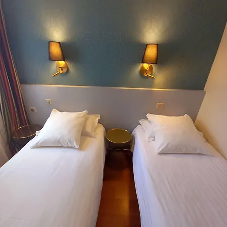 Kyriad Ouest - Sortie Autoroute Ouest A9 A54 - Parking Gratuit - Terrasse - Jardin - Plateau Repas - Petit Dejeuner Des 5h30 - Animaux Bienvenue 酒店