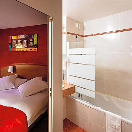Brit Confort Ouest - A9 Sortie 25 Hotel